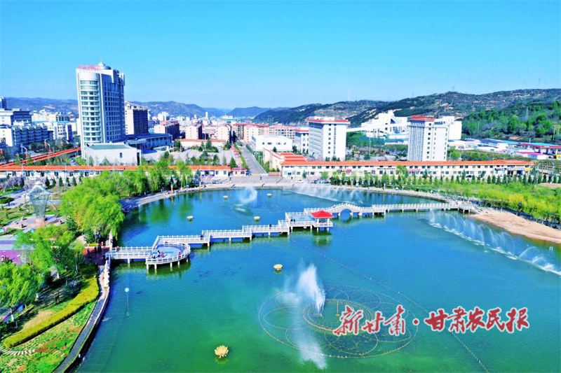 蓮花湖園林之美.jpg