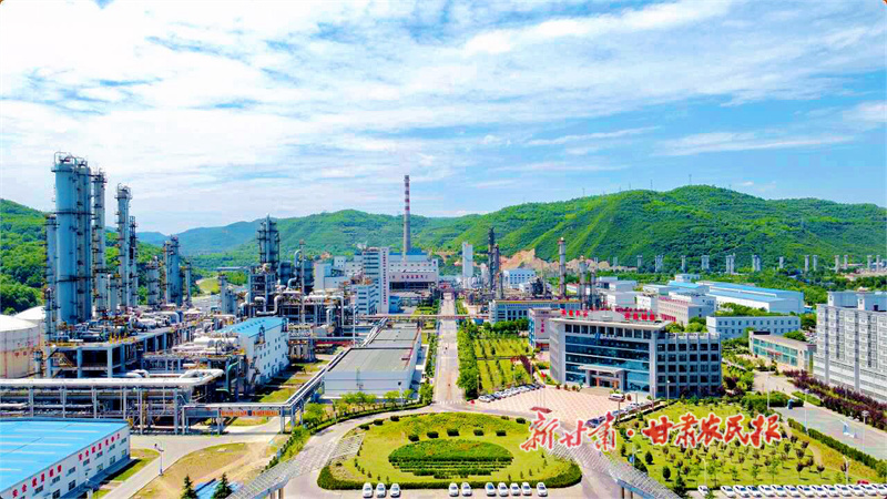 1753246809387895.jpg 華亭華煤清能煤化工有限責任公司 華亭市委宣傳部供圖.jpg