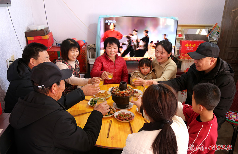 慶陽土暖鍋　濃濃幸福味