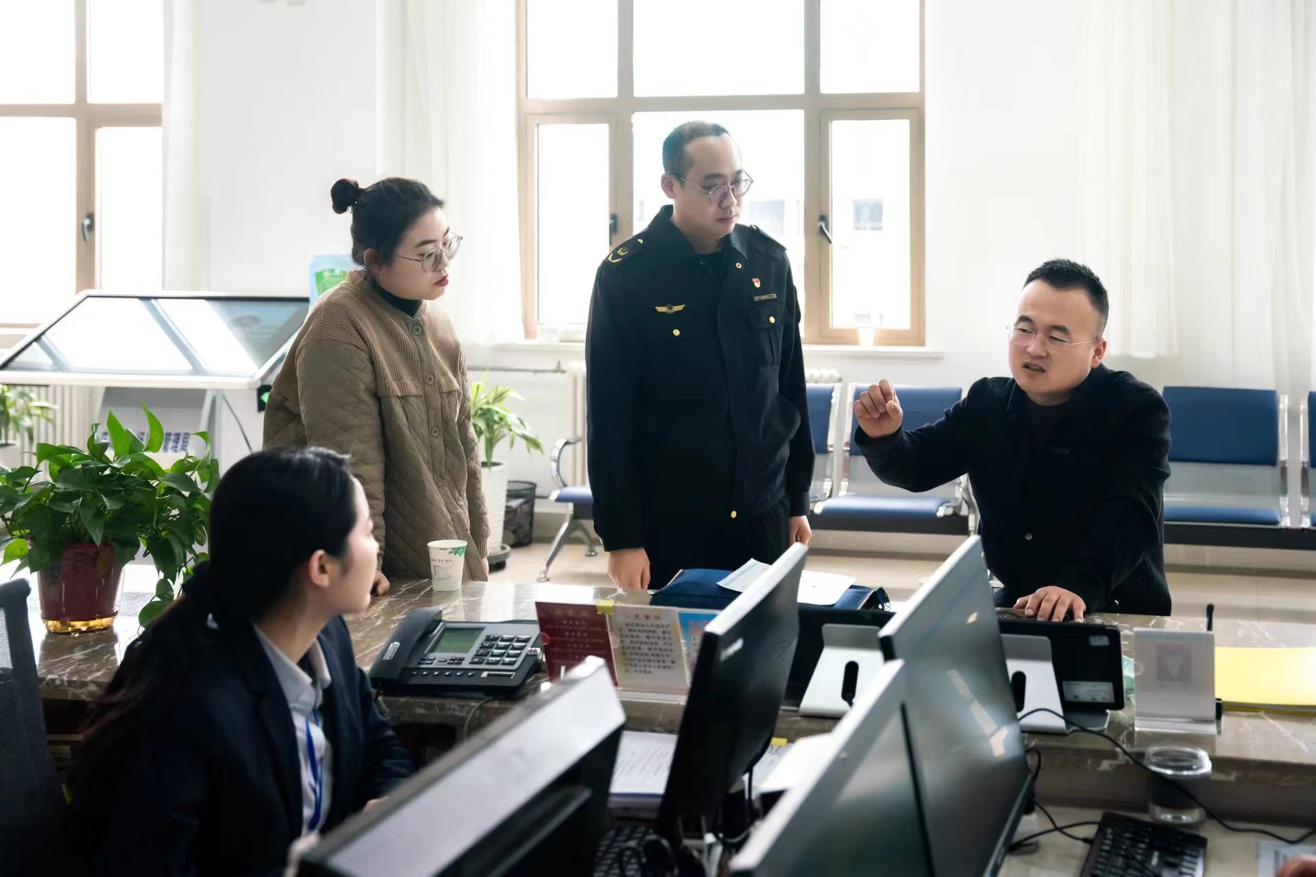 慶陽:激活招商引資“強引擎”奏響高質(zhì)量發(fā)展“奮進曲”