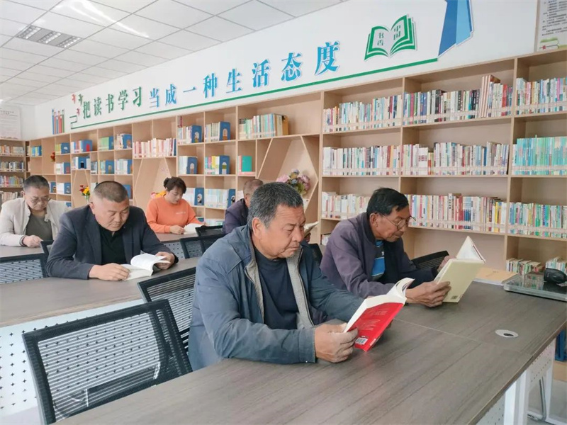 涼州區(qū)：用好農(nóng)家書屋“精神糧倉” 為鄉(xiāng)村振興蓄勢賦能