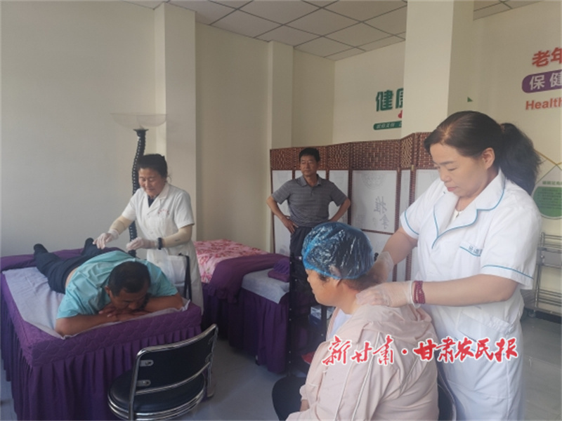 華亭： 中醫(yī)康養(yǎng)進(jìn)社區(qū)，貼心服務(wù)暖人心