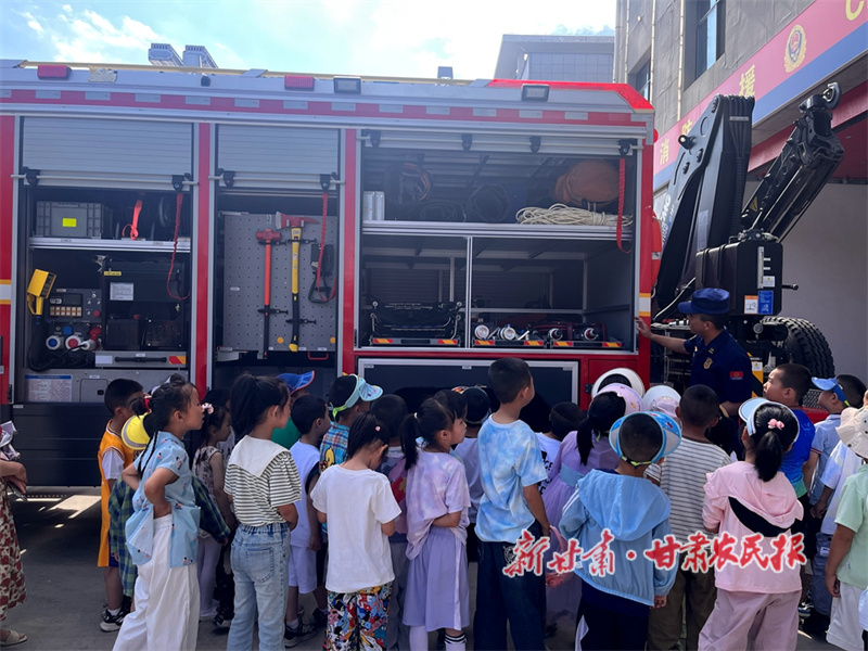 武山縣：童心驛站“不打烊” 暑期文明實踐托起多彩童年