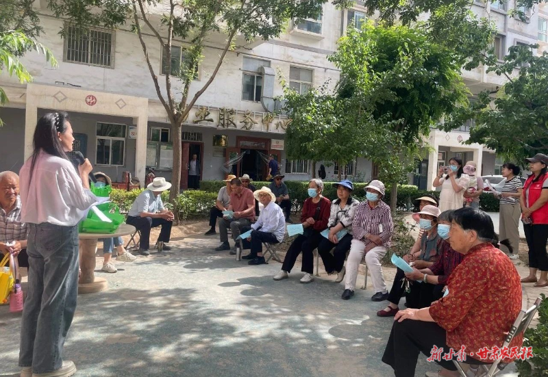 白銀 告別高額彩禮的“甜蜜負(fù)擔(dān)”